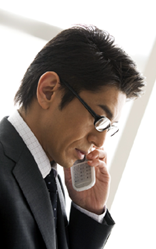 依頼者とトラブルになる原因はお金に関することです